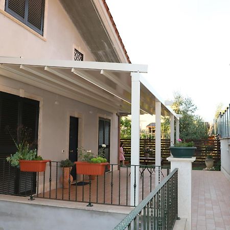 Villa Silvia Marco Simone Eksteriør billede